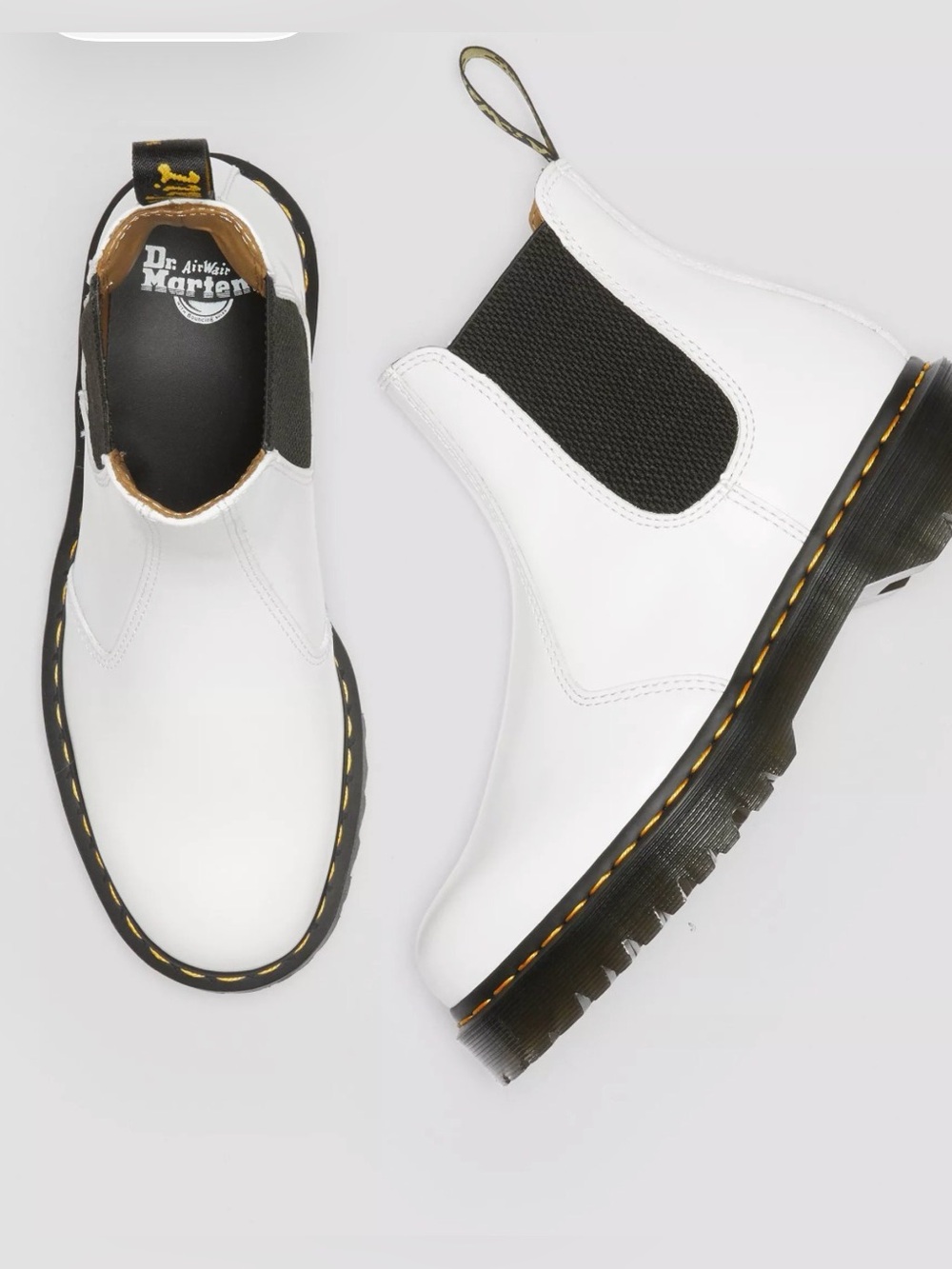 DR. MARTEN 2976 BEX SMOOTH LEATHER CHELSEA BOOTS size W9/M8 White